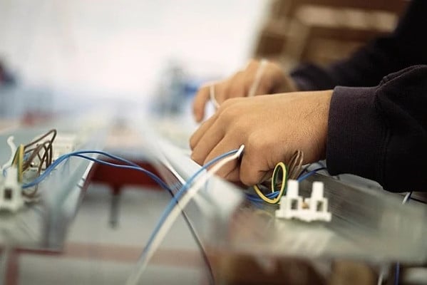 Zabezpieczenie lini produkcyjnych